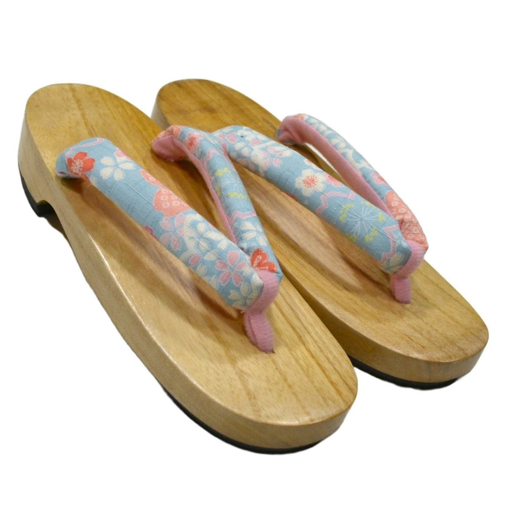Women's Light Blue Sakura Geta Sandals <6 1/2"-8"> - shimazakura